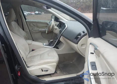 2013 Volvo Xc60 3.2/3.2 Platinum/3.2 Premier/3.2 Premier Plus from USA, damaged, VIN YV4952DL5D2382283